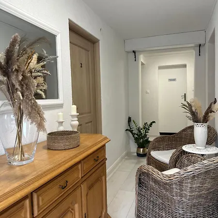 Lavenderia Z Widokiem Na Gore Parkowa, Blisko Centrum Apartment
