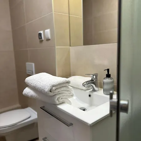 Apartamento Lavenderia Z Widokiem Na Górę Parkową, Blisko Centrum Kudowa-Zdrój