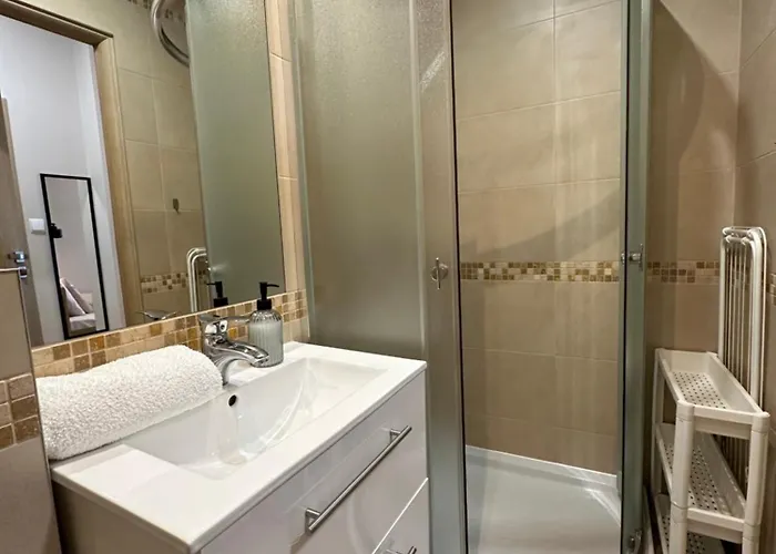 Lavenderia Z Widokiem Na Gore Parkowa, Blisko Centrum, Spokojna Okolica דירה *