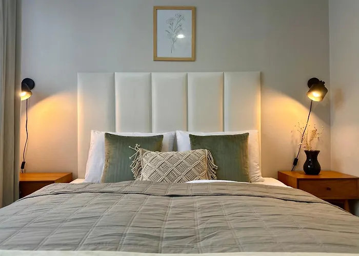 Lavenderia Z Widokiem Na Gore Parkowa, Blisko Centrum, Spokojna Okolica 아파트